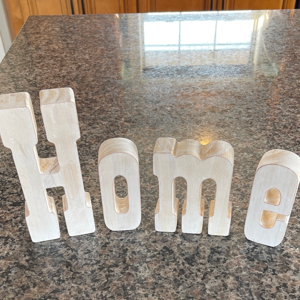 Wooden Home Decor Sign 🌺
